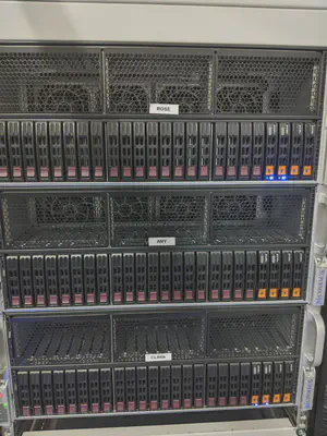 ミュンヘン工科大学のサーバ