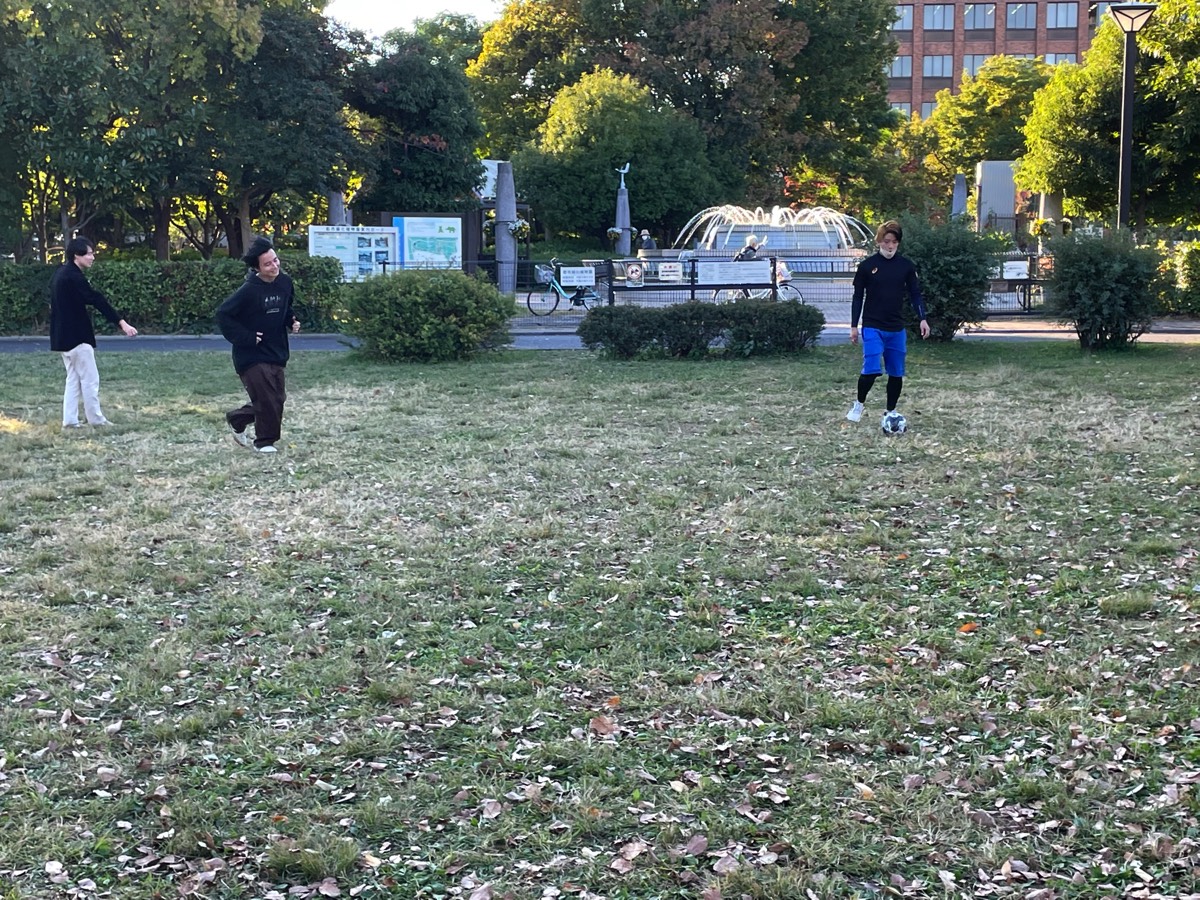楽しくサッカー