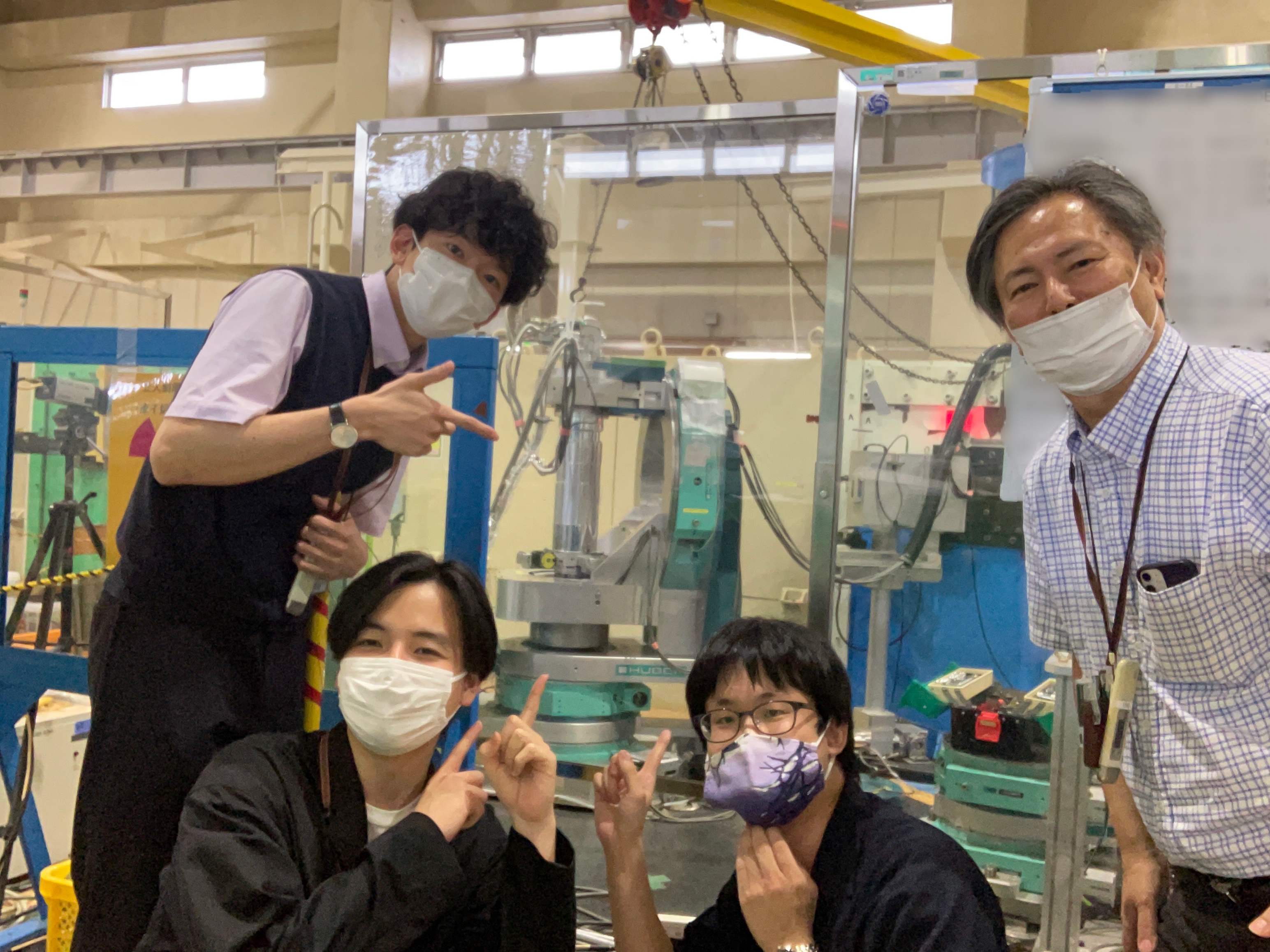JRR3-Fonder４軸分光器実験2022-May