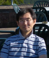 岩下　登志也