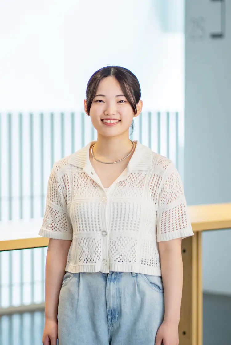 安藤妃菜さんの写真